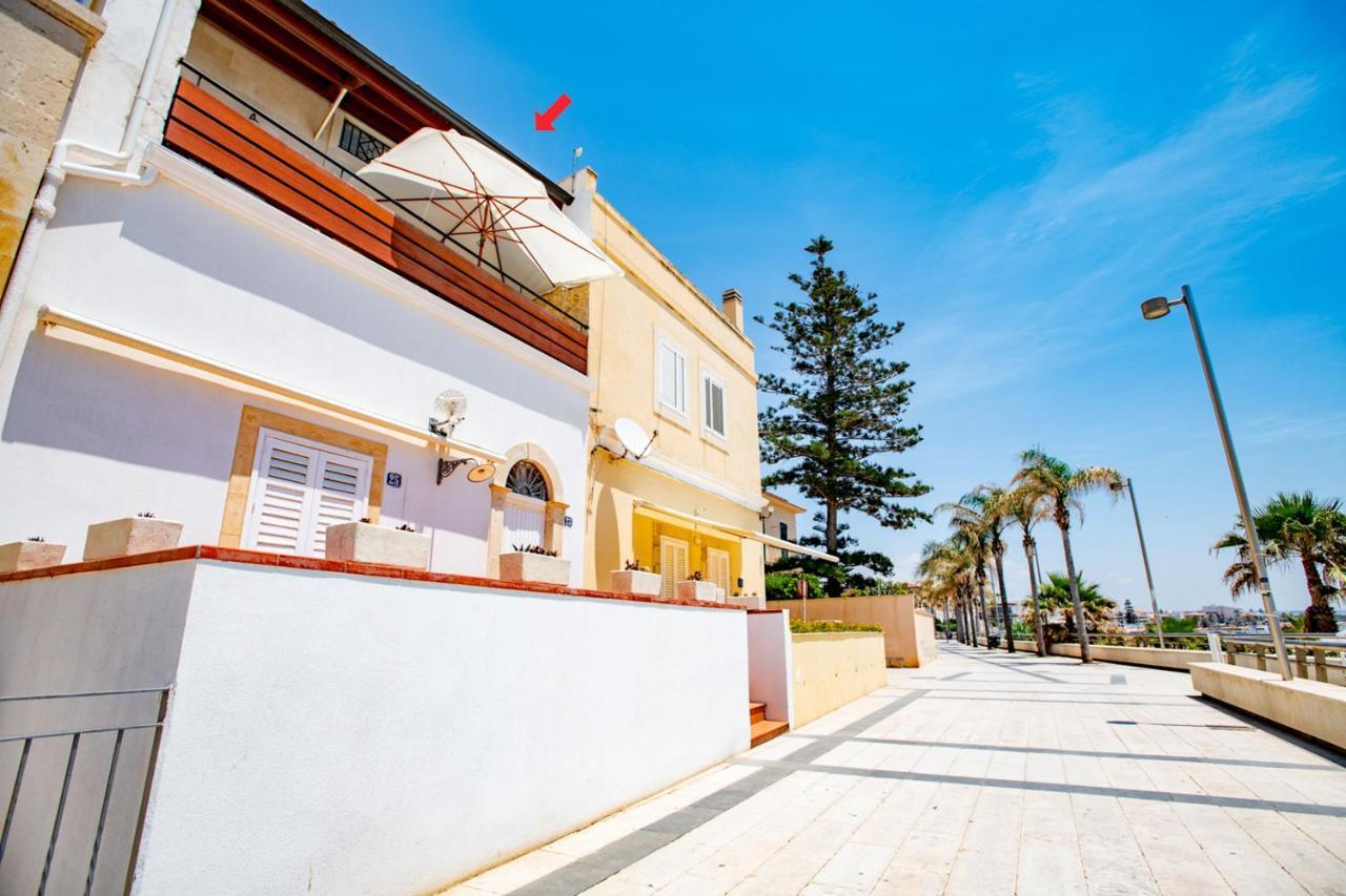 Delposto Marina Di Ragusa Buitenkant foto